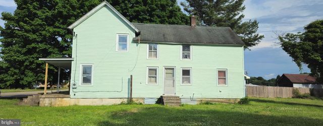 2 SOUTHERN BLVD, Wyoming, DE 19934