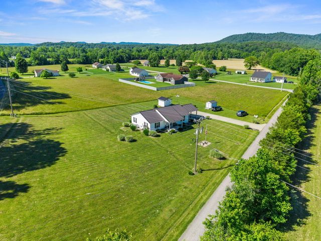 15 Rose Lane, Clay City, KY 40312
