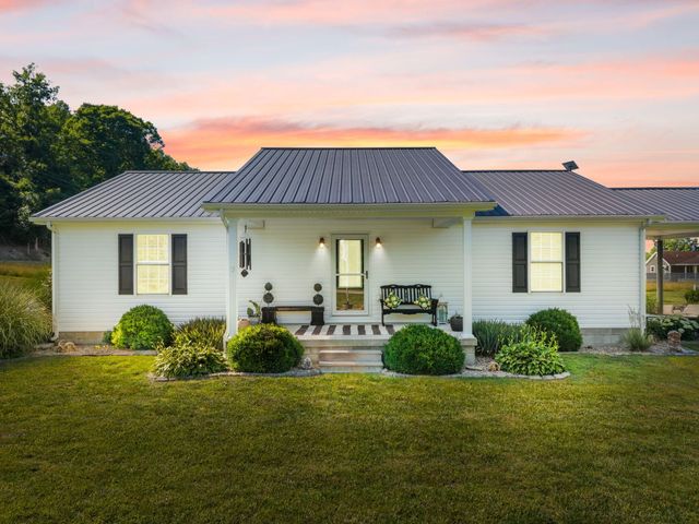 15 Rose Lane, Clay City, KY 40312