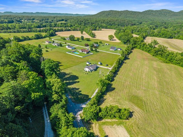 15 Rose Lane, Clay City, KY 40312