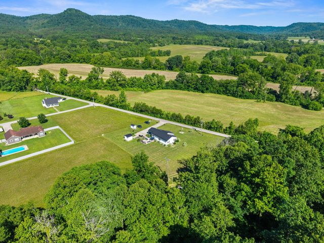 15 Rose Lane, Clay City, KY 40312
