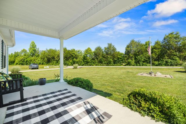 15 Rose Lane, Clay City, KY 40312
