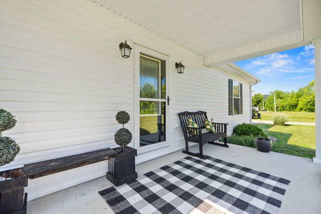 15 Rose Lane, Clay City, KY 40312