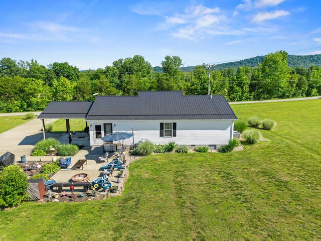 15 Rose Lane, Clay City, KY 40312