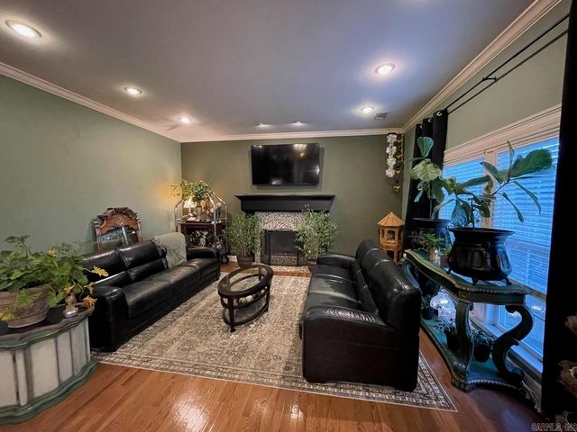 148 Challain Drive, Little Rock, AR 72223