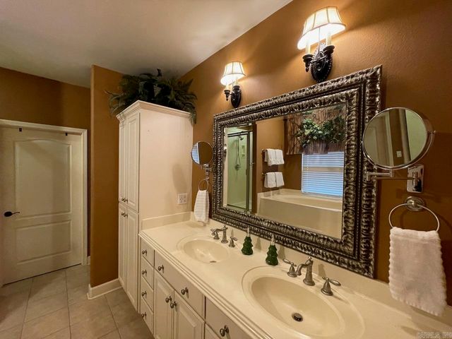 148 Challain Drive, Little Rock, AR 72223