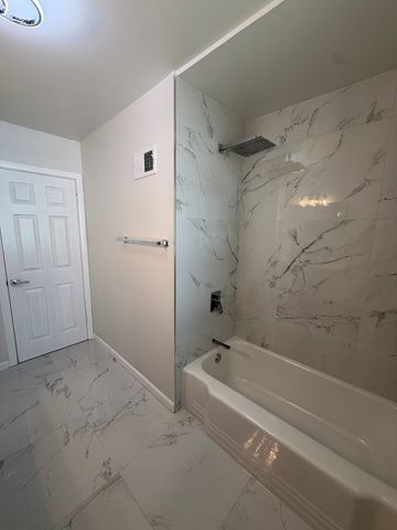 3839 Ridgeland Avenue, Berwyn, IL 60402
