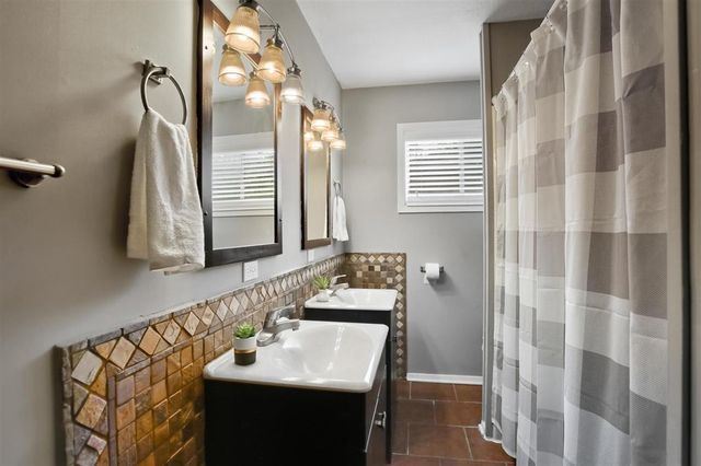 4419 Oaklawn Drive, Lake Charles, LA 70605