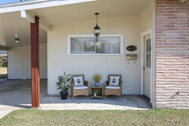 4419 Oaklawn Drive, Lake Charles, LA 70605