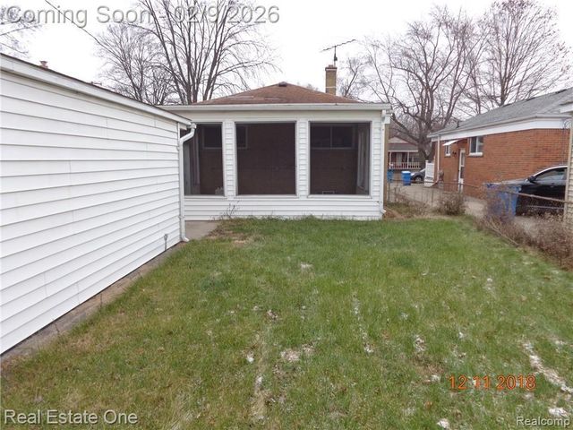 5312 SYRACUSE Street, Dearborn Heights, MI 48125