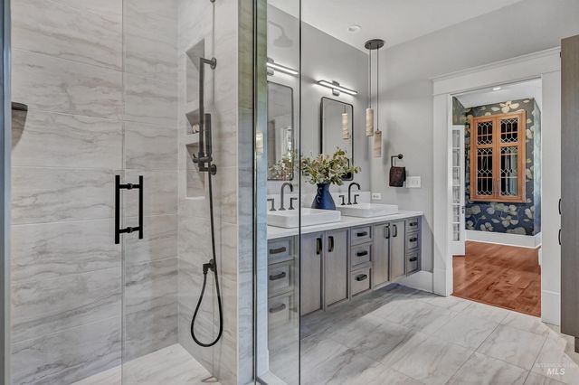 1019 N 9th St, Boise, ID 83702