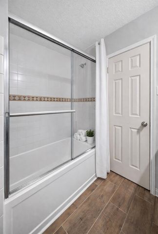 7415 San Simeon Drive, Houston, TX 77083