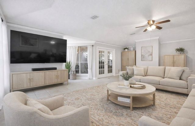 7415 San Simeon Drive, Houston, TX 77083