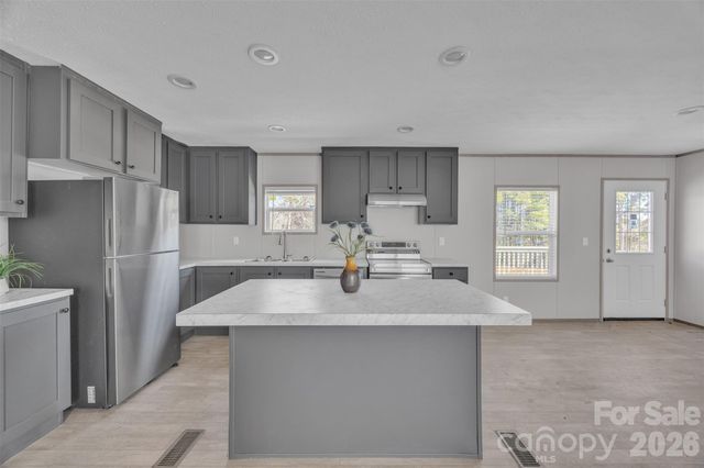 227 Ret Stafford Lane, Taylorsville, NC 28681