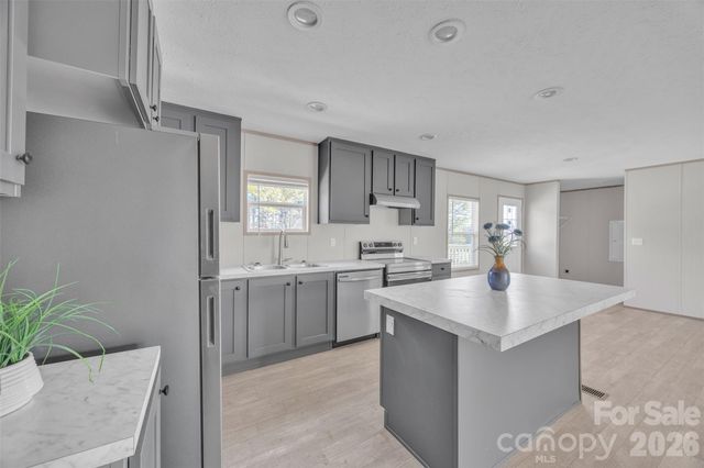 227 Ret Stafford Lane, Taylorsville, NC 28681