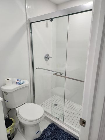 320 NW 4th Avenue 4, Deerfield Beach, FL 33441