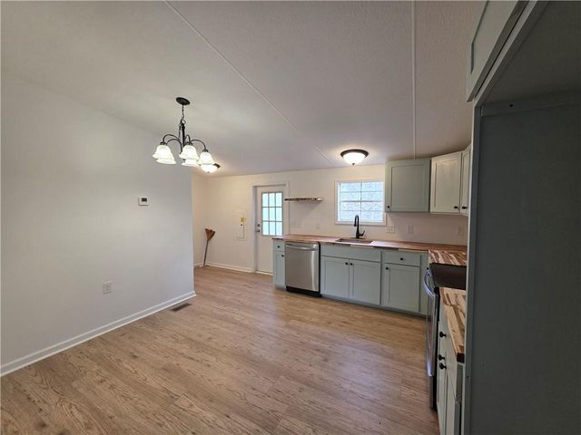 180 Cainbridge Meadows, Demorest, GA 30535