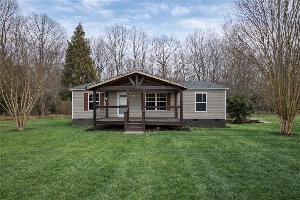 180 Cainbridge Meadows, Demorest, GA 30535