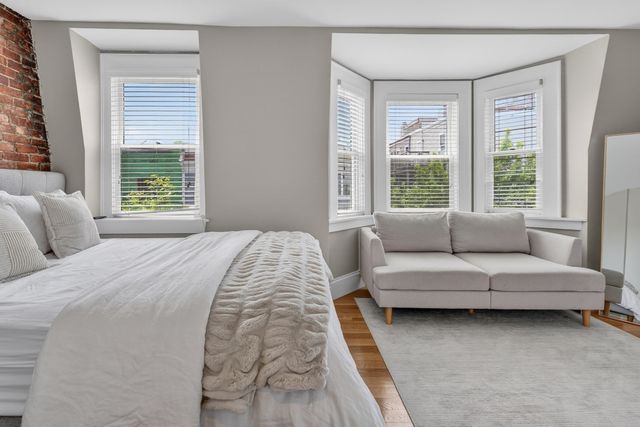 466 E 3rd St 2, Boston, MA 02127