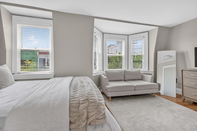 466 E 3rd St 2, Boston, MA 02127