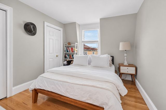 466 E 3rd St 2, Boston, MA 02127