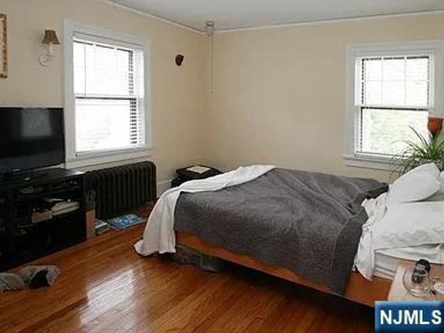 14 Mountain Terrace, Montclair, NJ 07043