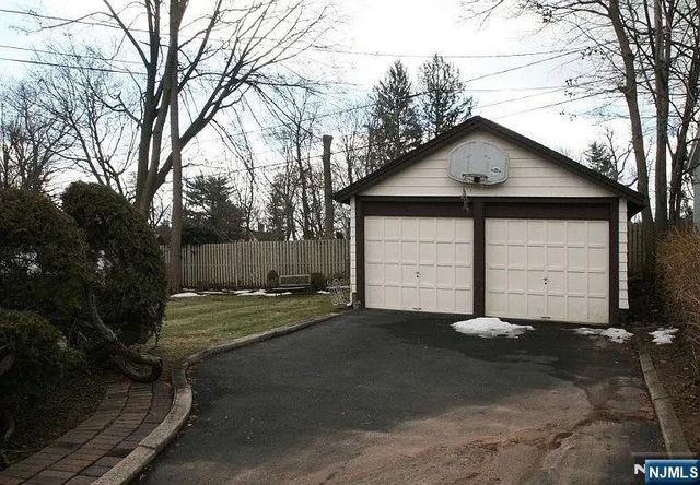 14 Mountain Terrace, Montclair, NJ 07043