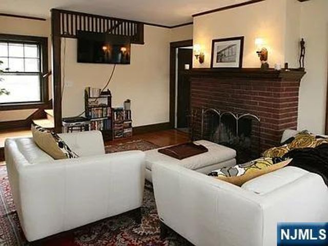 14 Mountain Terrace, Montclair, NJ 07043