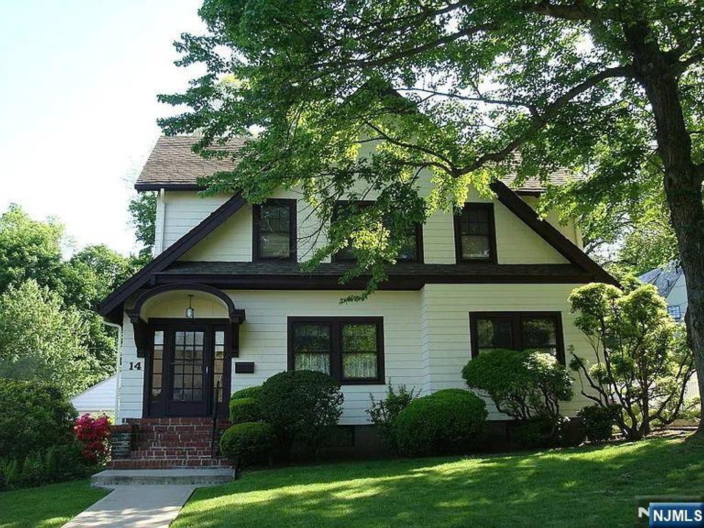 14 Mountain Terrace, Montclair, NJ 07043