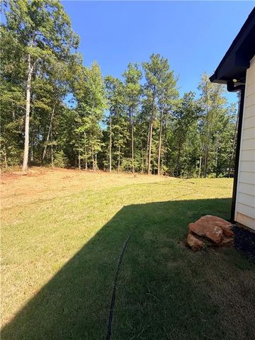 1020 Oakridge Drive, Griffin, GA 30223