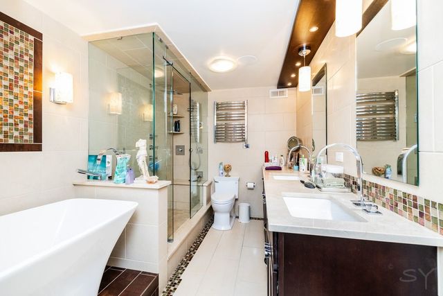 2800 N Lake Shore Drive 3814-3816, Chicago, IL 60657