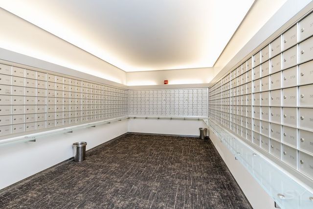 2800 N Lake Shore Drive 3814-3816, Chicago, IL 60657