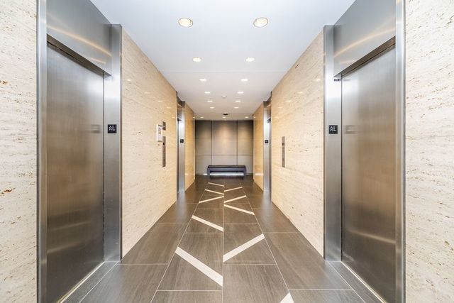 2800 N Lake Shore Drive 3814-3816, Chicago, IL 60657