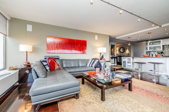 2800 N Lake Shore Drive 3814-3816, Chicago, IL 60657