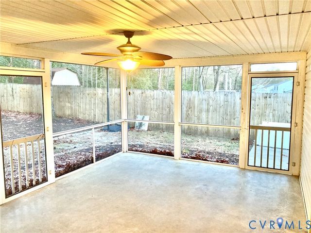 437 Queensway Rd, Chesterfield, VA 23236