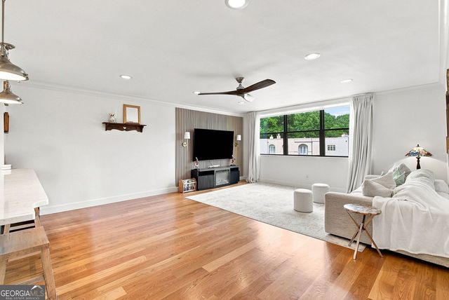 2965 Pharr Court South NW 416, Atlanta, GA 30305