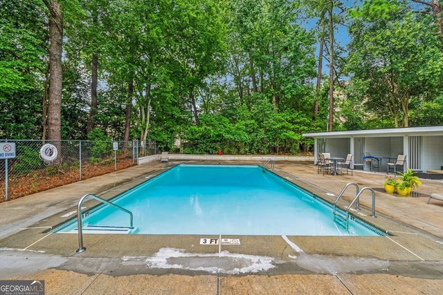 2965 Pharr Court South NW 416, Atlanta, GA 30305