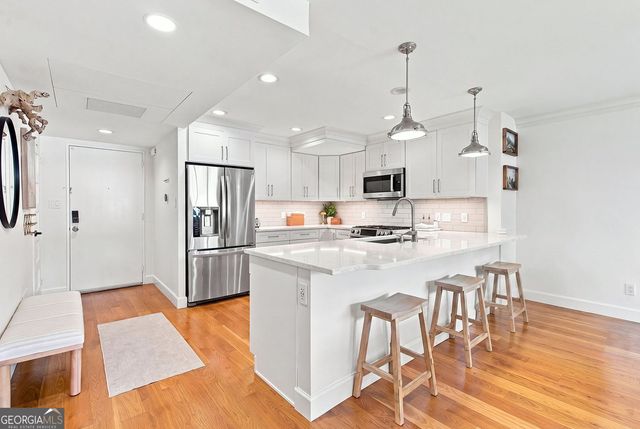 2965 Pharr Court South NW 416, Atlanta, GA 30305