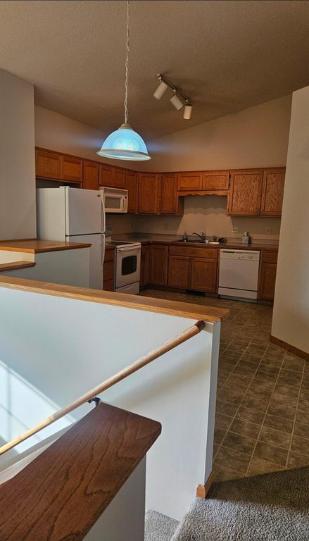 8330 Parkview Avenue NE, Elk River, MN 55330 — photo 4