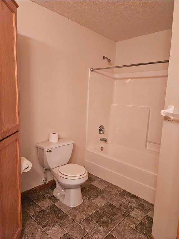 8330 Parkview Avenue NE, Elk River, MN 55330 — photo 5
