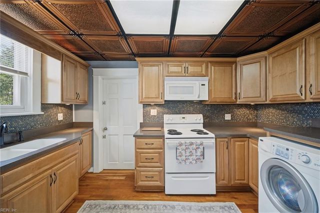 3706 Orange ST, Norfolk, VA 23513