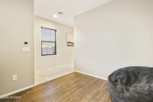 6876 E Via Rancho Rosario, Tucson, AZ 85756