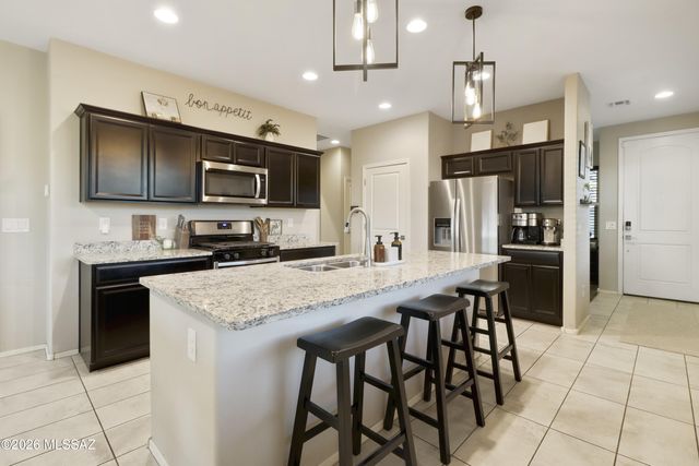 6876 E Via Rancho Rosario, Tucson, AZ 85756