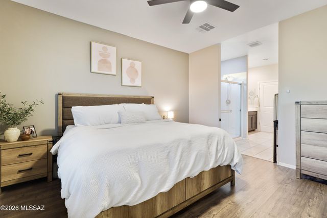 6876 E Via Rancho Rosario, Tucson, AZ 85756