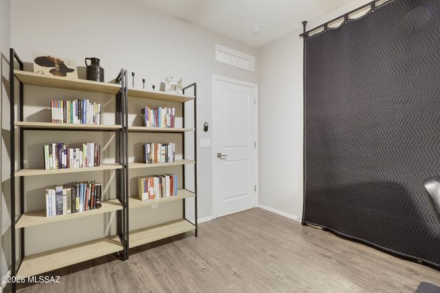 6876 E Via Rancho Rosario, Tucson, AZ 85756