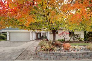 4708 Bowerwood Dr, Carmichael, CA 95608