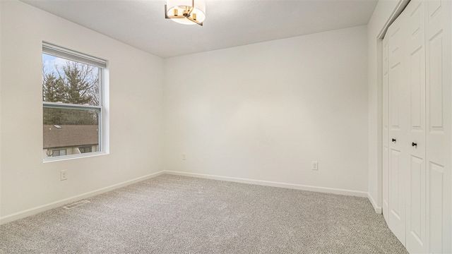 3439 Hidden Cove Lane, Hudsonville, MI 49426