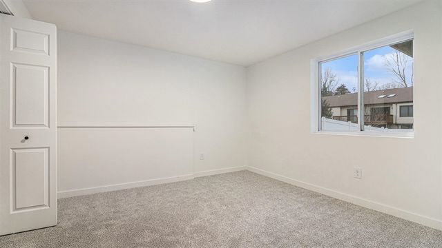 3439 Hidden Cove Lane, Hudsonville, MI 49426