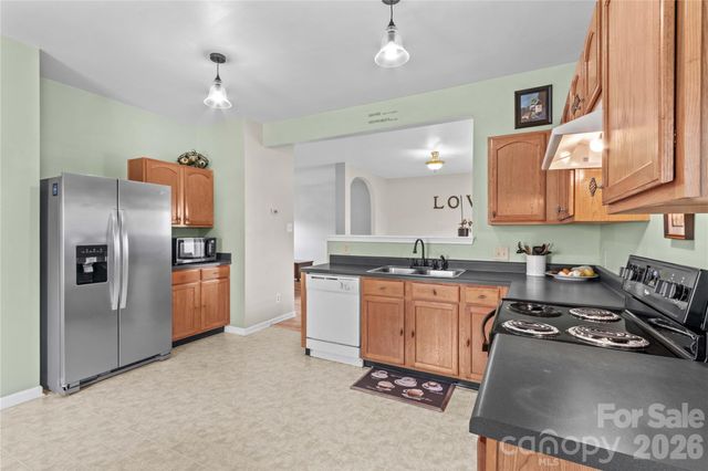 120 Vermillion Loop, Statesville, NC 28625