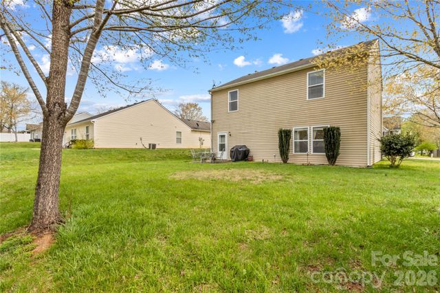 120 Vermillion Loop, Statesville, NC 28625